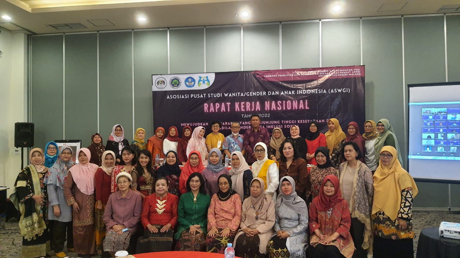 Seminar Hasil Penelitian Penugasan PPGAPM dan Rakernas ASWGI di Malang